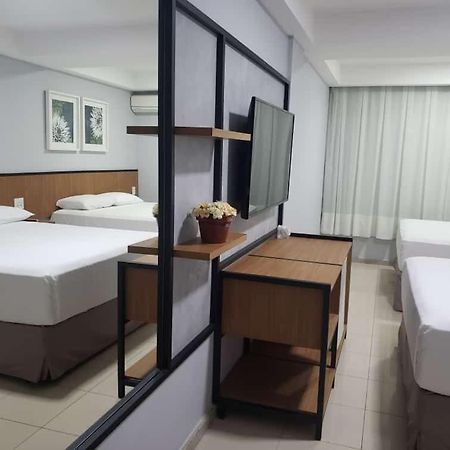 Pratti Hotel ลินญาริส ภายนอก รูปภาพ