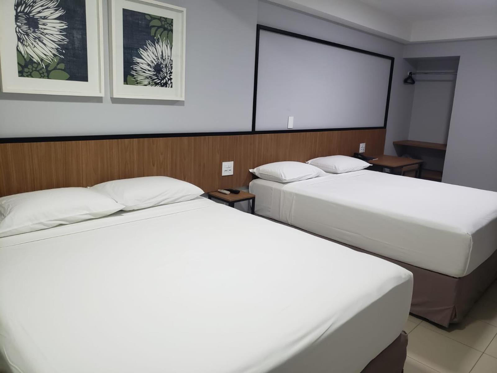Pratti Hotel ลินญาริส ภายนอก รูปภาพ